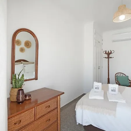 Costa By The Portuguese Butler Daire Costa da Caparica