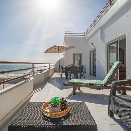 Costa By The Portuguese Butler Apartment *