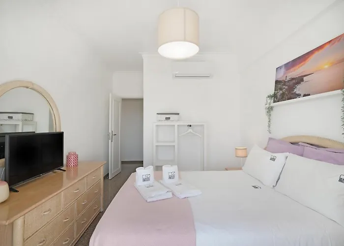 Appartement Costa By The Portuguese Butler Costa de Caparica