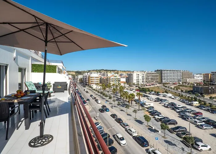 Appartement Costa By The Portuguese Butler